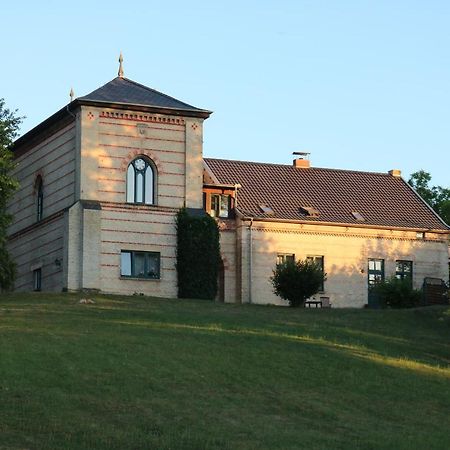 Historisches Gebaeude " Rentmeisteramt" Basedow Basedow  Dış mekan fotoğraf