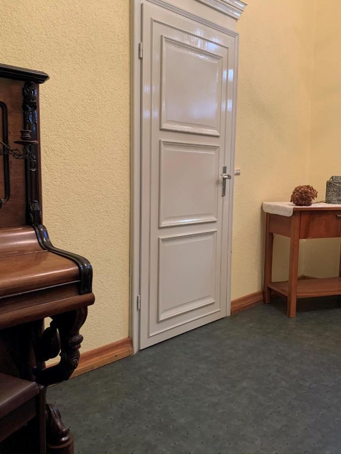 Historisches Gebaeude " Rentmeisteramt" Basedow Basedow  Dış mekan fotoğraf