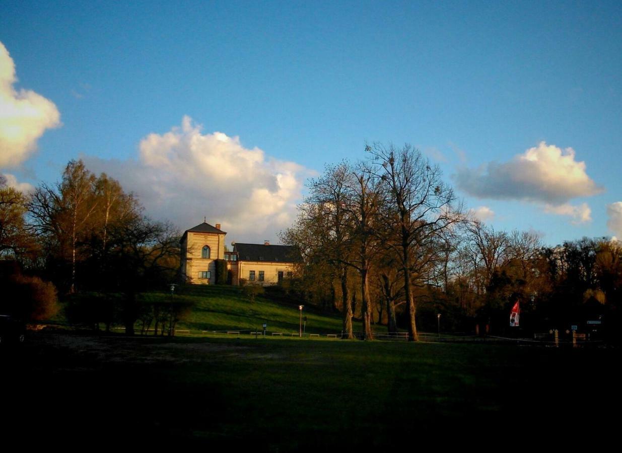 Historisches Gebaeude " Rentmeisteramt" Basedow Basedow  Dış mekan fotoğraf